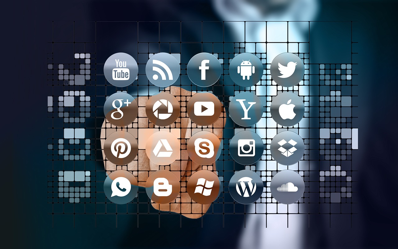 The Link Between Social Media and Cybercrime